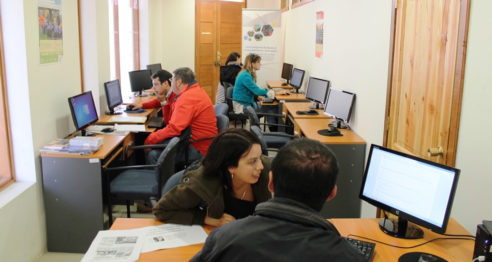 Centro de Emprendimiento e Innovación realiza balance ejecutivo, de actividades y logros 2013