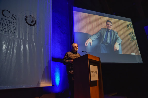 Anuncian el descubrimiento de una nueva especie para Chile, en el 5to. encuentro de avistamiento de aves en Valdivia