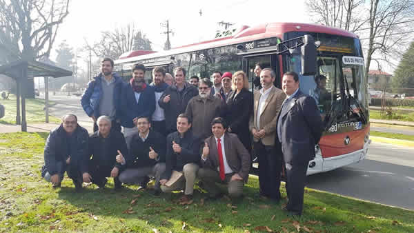 Con bus eléctrico lanzan estrategia de electromovilidad para la región de Los Ríos