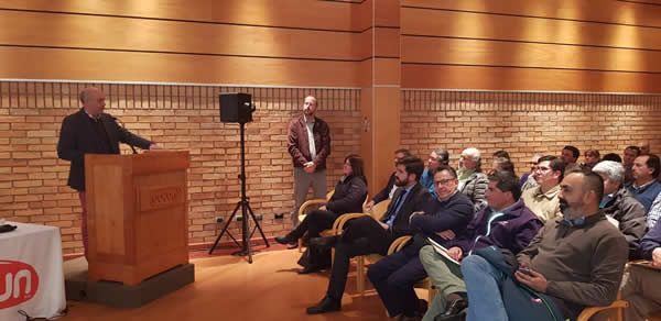 Realizan seminario para el control de infección que afecta a bovinos de Los Ríos