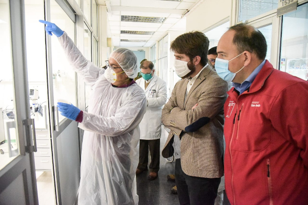 Realizan sanitización de espacios críticos en hospital de Valdivia con tecnología UV