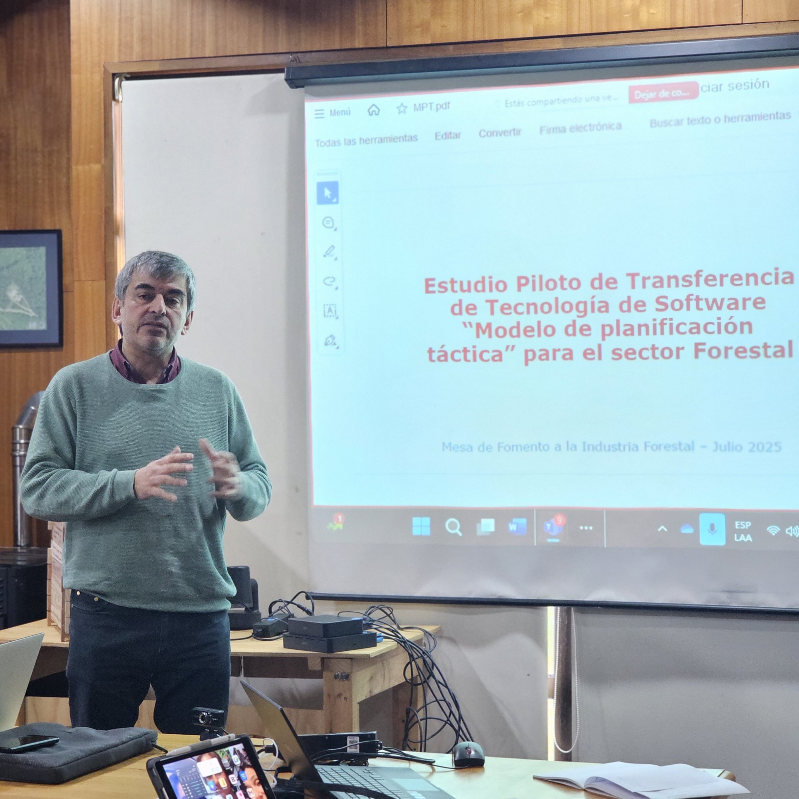 Transferencia tecnológica para la planificación forestal: alianza entre academia y empresa impulsa innovación en el sector