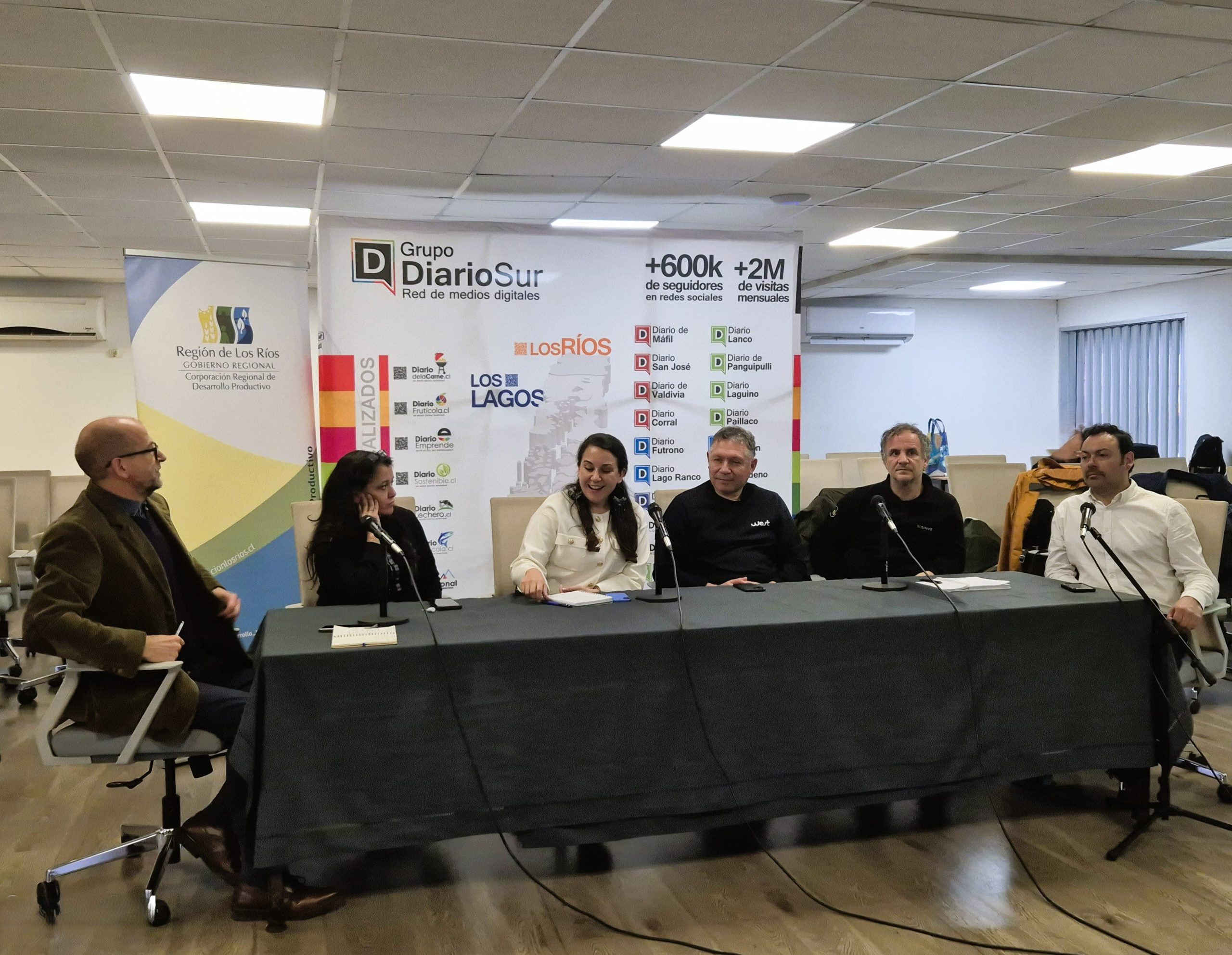 Tercera sesión del Foro Visión País: reflexionamos sobre el rol de las empresas tecnológicas