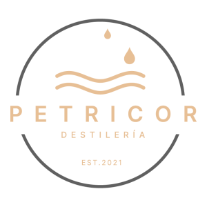 Destiler&iacute;a Petricor